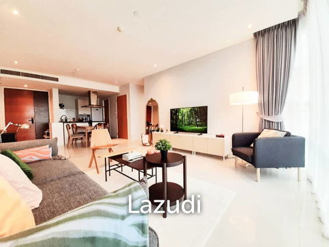 Newly Renovated 2 Bedroom 2 Bathroom 96 Sq.m Fullerton Sukhumvit ( Pet friendly )