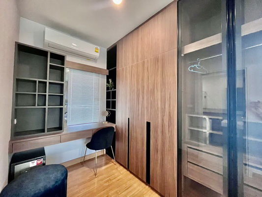 picture FOR RENT PRUKPIMAN THE GRAND PRIVATE RANGSIT - KHLONG 2 / 4 bedrooms 3 bathrooms / 60 Sqw. 200 Sqm. **45,000** CLOSE TO FUTURE PARK RANGSIT - 15/15