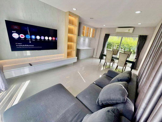 picture FOR RENT LIFE BANGKOK BOULEVARD RANGSIT / 5 bedrooms 3 bathrooms / 69 Sqw. 200 Sqm. **70,000** CLOSE TO FUTURE PARK RANGSIT - 2/15