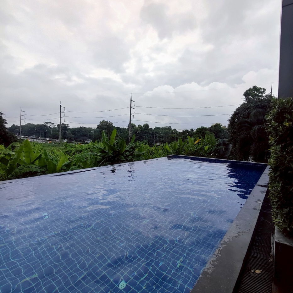 picture 🏡 𝐋𝐮𝐱𝐮𝐫𝐲 𝐂𝐨𝐧𝐝𝐨 𝐟𝐨𝐫 𝐒𝐚𝐥𝐞 " 𝐓𝐡𝐞 𝐒𝐭𝐚𝐫𝐡𝐢𝐥𝐥 𝐂𝐨𝐧𝐝𝐨 – 𝐒𝐮𝐭𝐡𝐞𝐩 𝐀𝐫𝐞𝐚 - 17/21