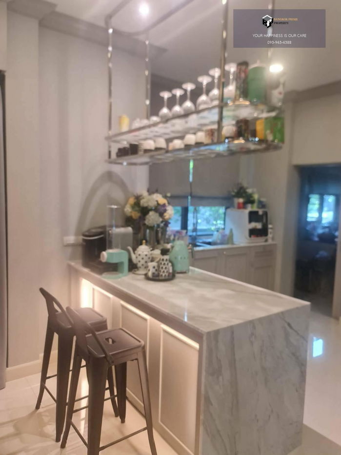 picture The City Pattanakarn | Experience comfortable living in a modern vintage style home #2025072911179 - 10/17
