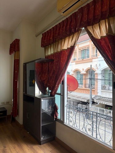 รูป ให้เช่าทาวน์โฮม 3 ชั้น ม.บ้านกลางเมือง โยธินพัฒนา–ลาดพร้าว ใกล้เซ็นทรัลอีสต์วิลล์ เลียบด่วนรามอินทรา 00072 - รูปที่ 4/12