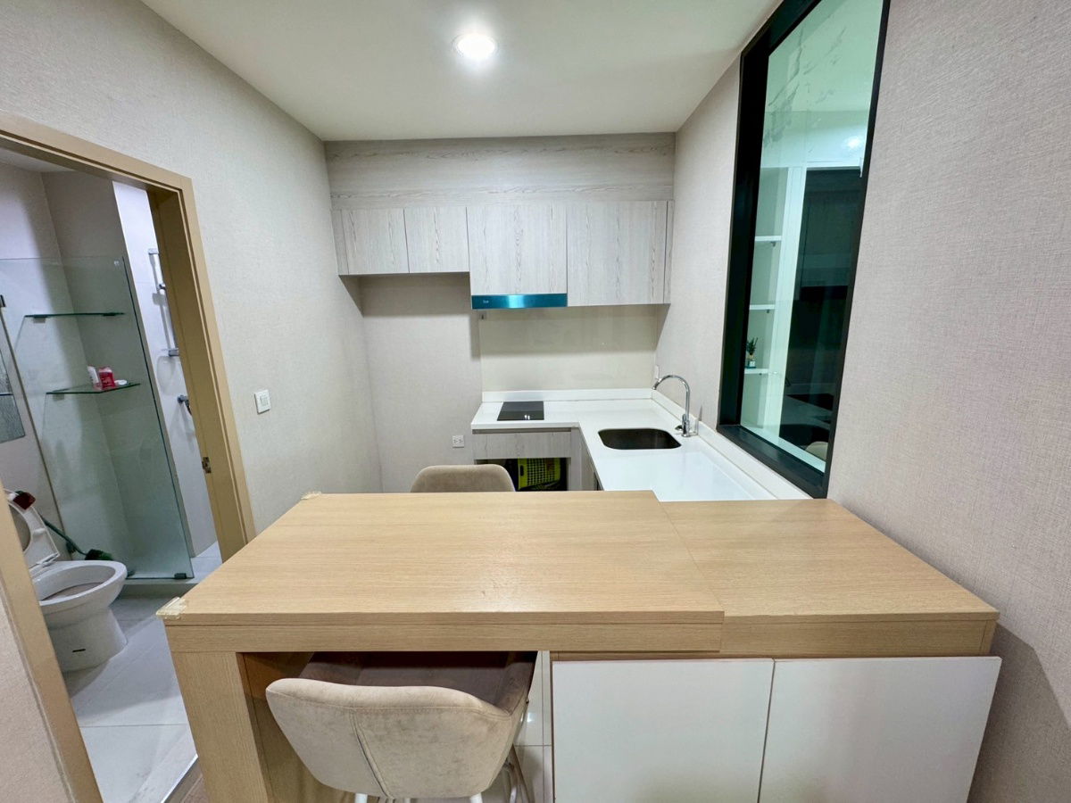 picture For Sale: Life Pinklao Condominium 1 Bedroom | 35.08 sq.m. | 5th Floor Excellent Condition – Never R'ented Out Fully Furnished with Appliances - 20/24