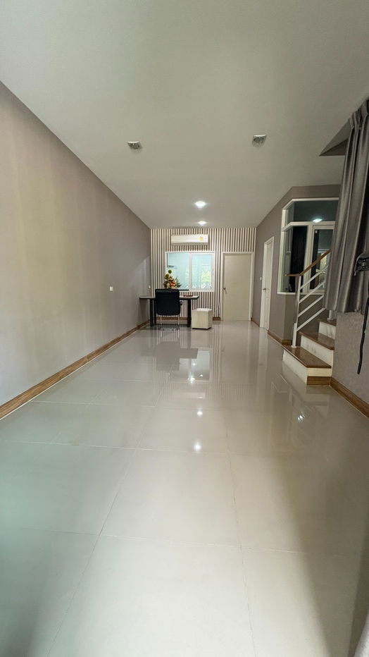 รูป ขายบ้านทาวน์โฮมหมู่บ้านโกลเด้นทาวน์งามวงศ์วานประชาชื่นซอยงามวงศ์วานหกแยก 21 ซอย 6 - รูปที่ 1/14