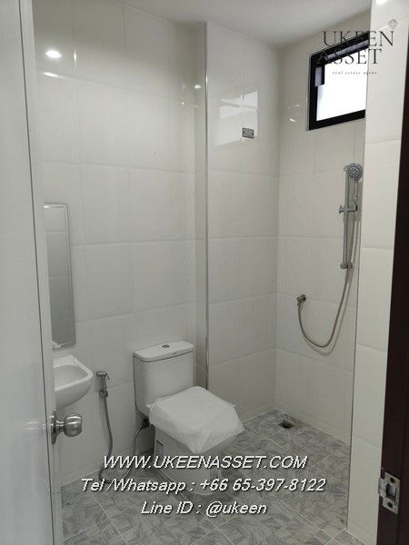 รูป UK01-324  ขายบ้านเดี่ยวบนที่ดิน 50 ตร.ว เส้นริมอ่างเก็บน้ำหนองค้อ ศรีราชา  ราคาเพียง 4.19 ล้านบาท - รูปที่ 13/15