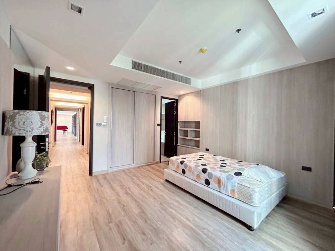 รูป Belgravia Residences (เบลเกรเวีย เรสซิเดนซ์)   4 ห้องนอน 5 ห้องน้ำ ขนาด 295 ตรม ชั้น 4 - รูปที่ 9/19