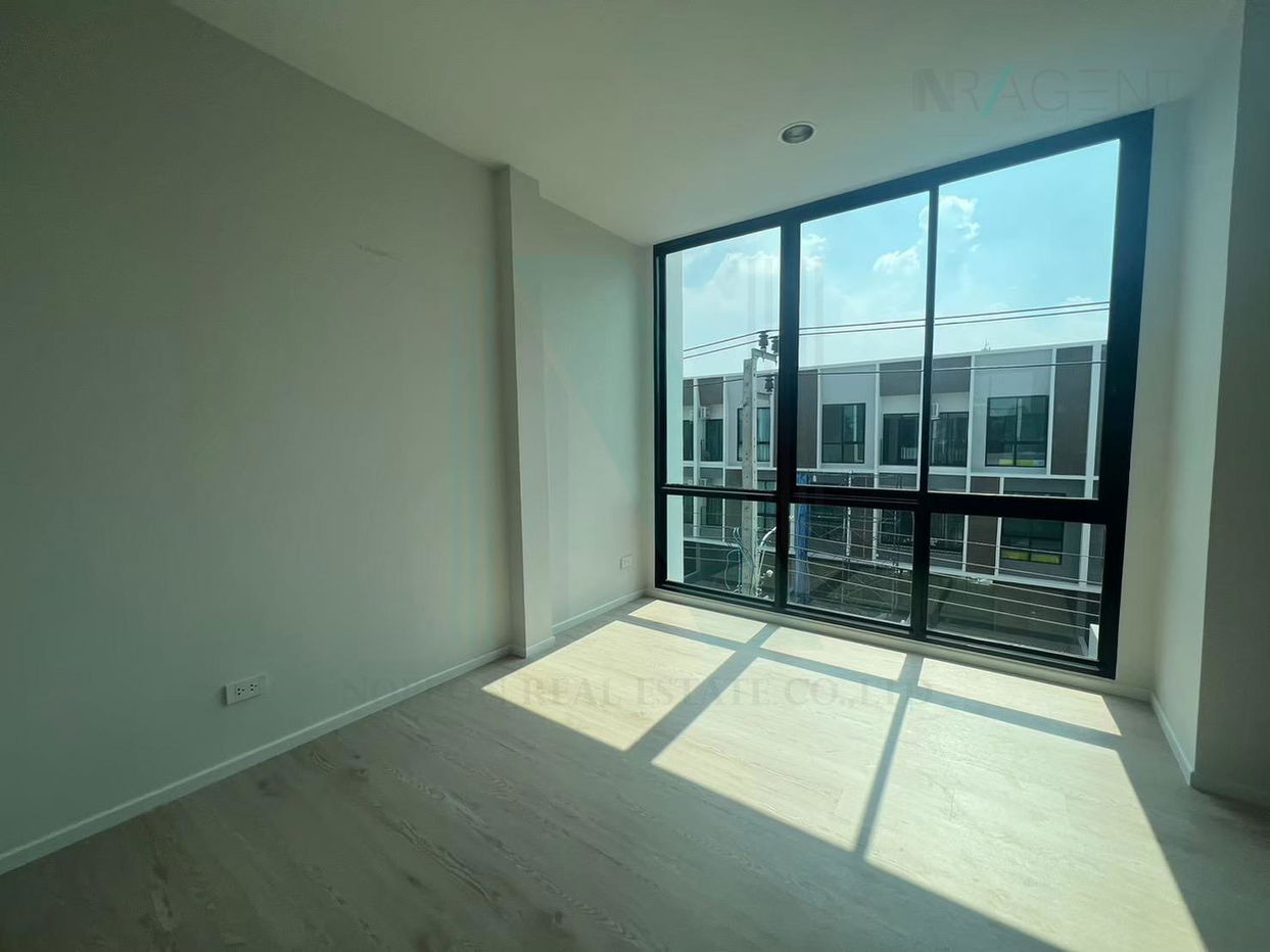 picture 📌 For Sell House NUE CONNEX HOUSE DONMUEANG 3-story 3 bedroom 4 bathroom - 7/8