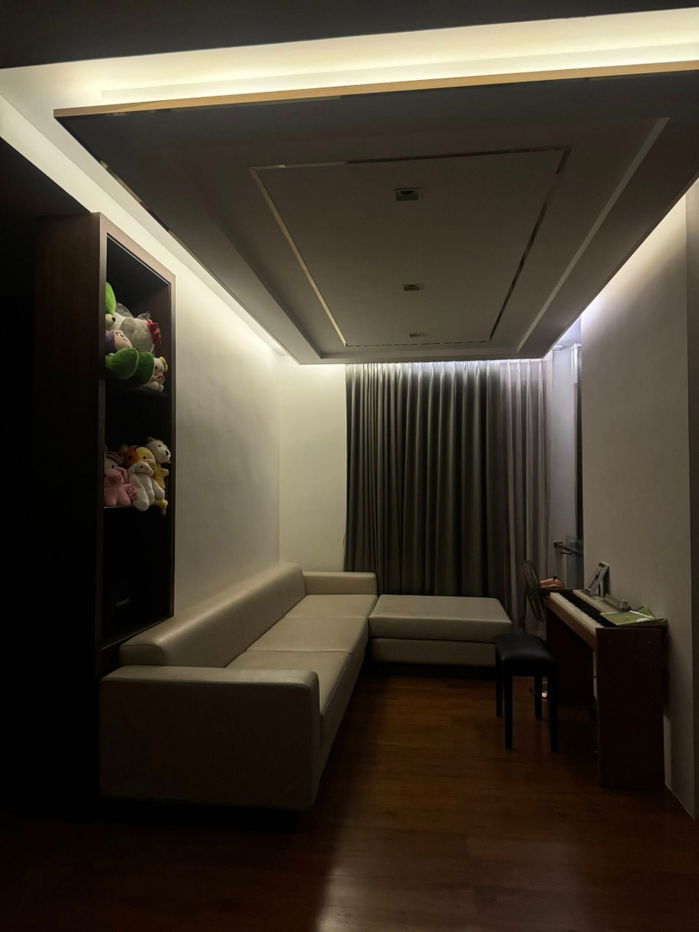 รูป บ้านเดี่ยวสุดหรู ดีไซน์โมเดิร์น เรียบหรู 3 ชั้น โชคชัย 4 ลาดพร้าว วัสดุนำเข้าแท้ทุกสัดส่วน สวยงาม คงคุณค่า พร้อมเข้าอยู่ เดินทางสะดวก   - รูปที่ 12/19