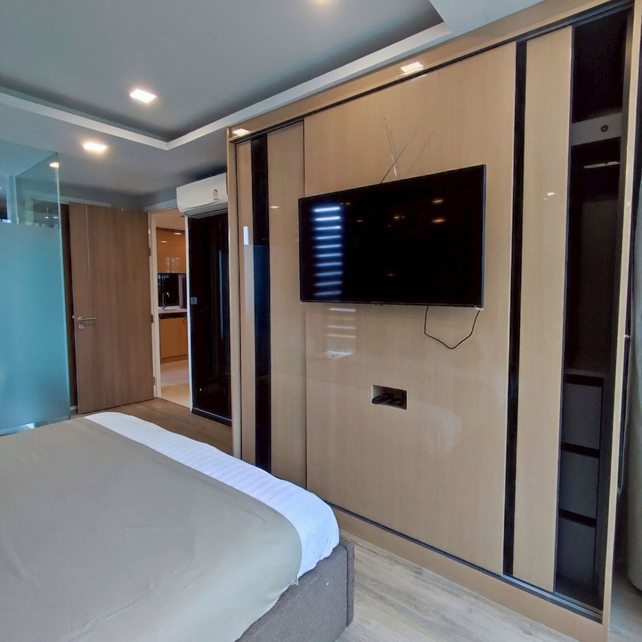 picture 🏡 𝐋𝐮𝐱𝐮𝐫𝐲 𝐂𝐨𝐧𝐝𝐨 𝐟𝐨𝐫 𝐒𝐚𝐥𝐞 " 𝐓𝐡𝐞 𝐒𝐭𝐚𝐫𝐡𝐢𝐥𝐥 𝐂𝐨𝐧𝐝𝐨 – 𝐒𝐮𝐭𝐡𝐞𝐩 𝐀𝐫𝐞𝐚 - 11/21