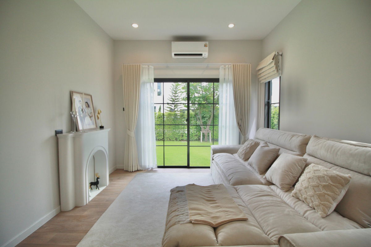 picture Code: KJ7944  for rent Setthasiri Bangna Km. 10 - 7/25