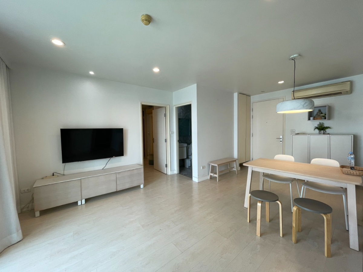 รูป ให้เช่า : เดอะ แบงค็อก สาทร-ตากสิน  * Low rise condo ติด BTS กรุงธนบุรี * - รูปที่ 4/9