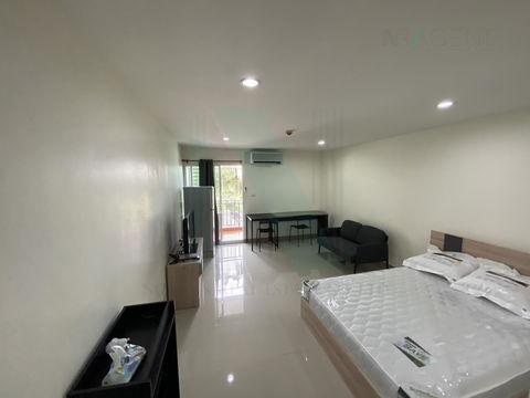 ให้เช่าคอนโด รีเจ้นท์ โฮม 14 สุขุมวิท 93 อาคาร 1 ชั้น 4 สตูดิโอ ขนาด 31.00 ตรม ใกล้ โรงเรียนนานาชาติเวลลส