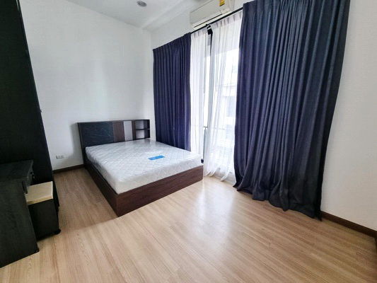 picture FOR RENT BAAN KLANG MUANG KALLAPAPHRUEK / 3 bedrooms 3 bathrooms / 17 Sqw. 165 Sqm. **27,000** CLOSE TO SEACON SQUARE BANGKAE - 8/14