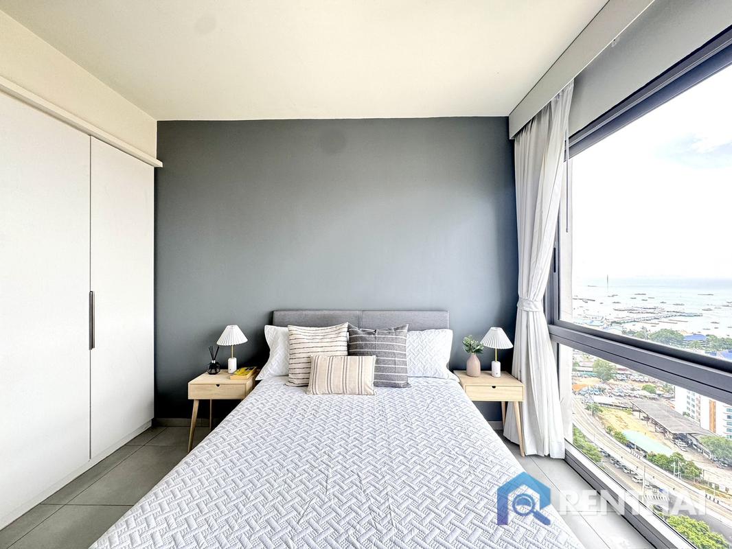picture Stunning Sea View Studio at Unixx Condo, South Pattaya  Prime City Location - 11/25