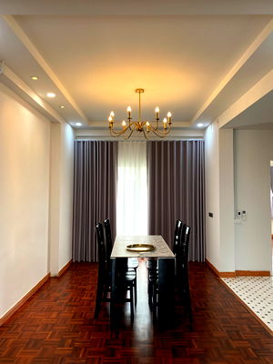 Condos for sale : sale condo 3 bedrooms 115sq.m near international school  