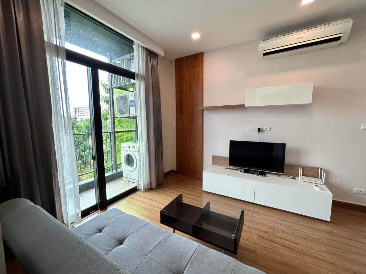 picture FOR RENT : STYLISH CONDO 1 BED NIMMAN :Tel. 082-389-9314 (Khun Boo) // Line ID: bubiezq - 3/21