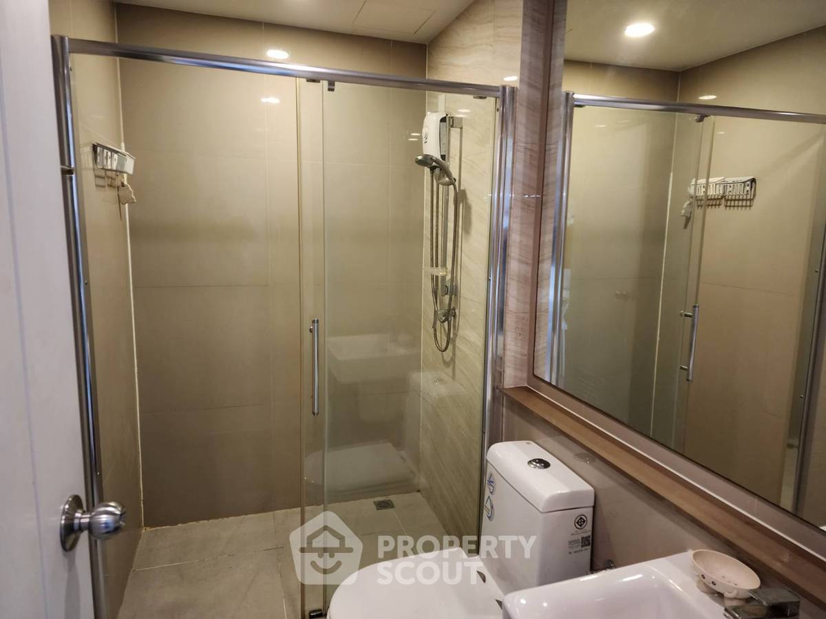 picture 2-BR Condo at The Tree Sukhumvit 71-Ekamai near ARL Ramkhamhaeng (ID 2132770) - 11/13