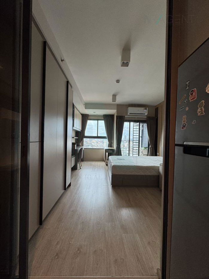 picture For Rent Condo IDEO SATHORN - WONGWIAN YAI Building 1, Floor 15,Studio, Room size 28 sqm - 6/8
