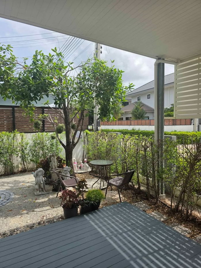 picture UK01-326 Single house for rent in Manirin Village, Nong Yai Bu: 3 bedrooms, parking for 2 cars, 25,000 baht/month, ready to move in. - 13/25