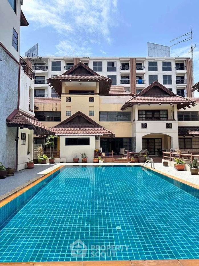 รูป วิลล่า 6-ห้องนอน ใกล้ ถนนพระตำหนัก พัทยา (ID 2229652) - รูปที่ 3/24