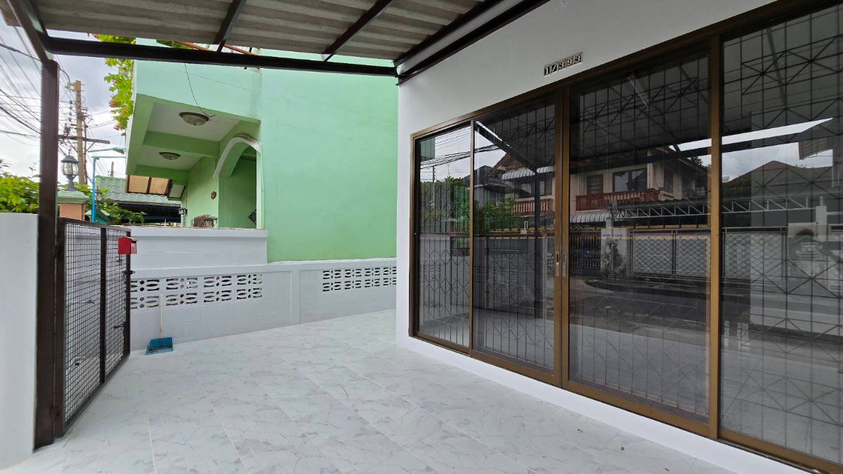 รูป ให้เช่าบ้านสองชั้น ซอยวิภาวดี25  4 ห้องนอน 2ห้องน้ำนื้อที่ 24 ตรว  สถานีปากซอยคือสถานีรถไฟฟ้าสายสีแดง สถานีทุ่งสองห้อง - รูปที่ 4/21