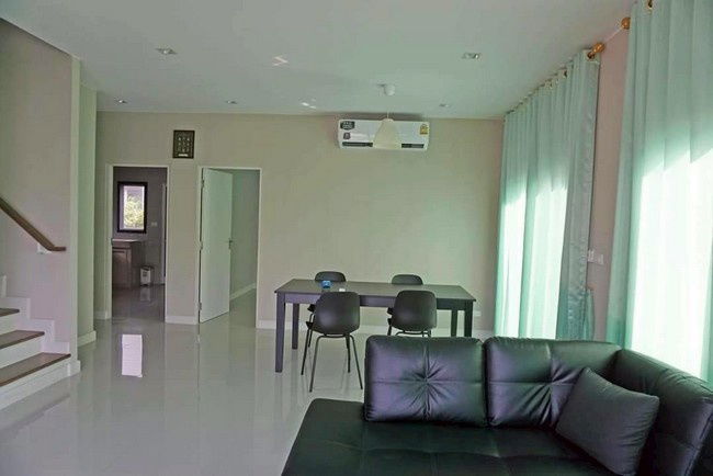 picture svs029 Single house for rent in Burasiri Wongwaen On Nut, Soi Jemo King Kaew 25/1, fully furnished. - 15/19