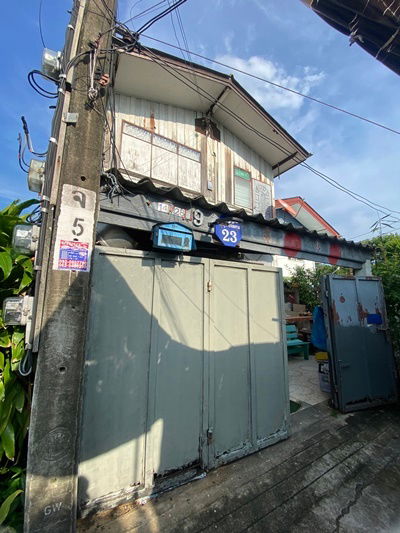รูป ขายบ้านเดี่ยว ย่านโชคชัย 4 ทำเลดีมาก ราคาถูก - 00010 - รูปที่ 4/6