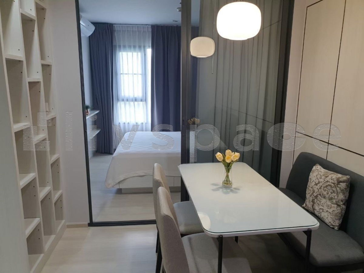 picture [L250729013] For Rent Life One Wireless | Bedroom | Size 35 sq.m. | Special Price | Ready to Move In - 1/5
