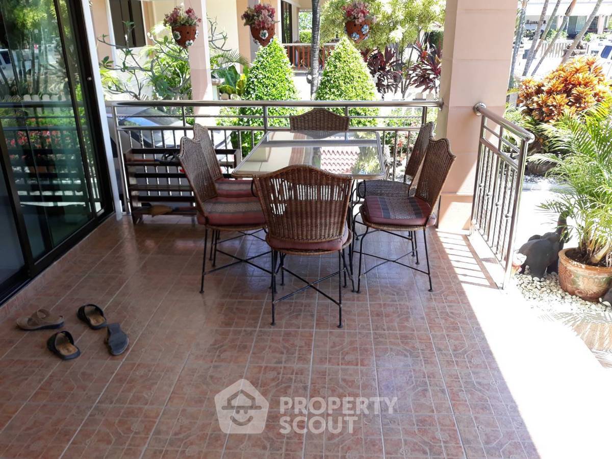 รูป วิลล่า 3-ห้องนอน ใกล้ บ้านศิลปินหัวหิน (ID 2052879) - รูปที่ 11/21