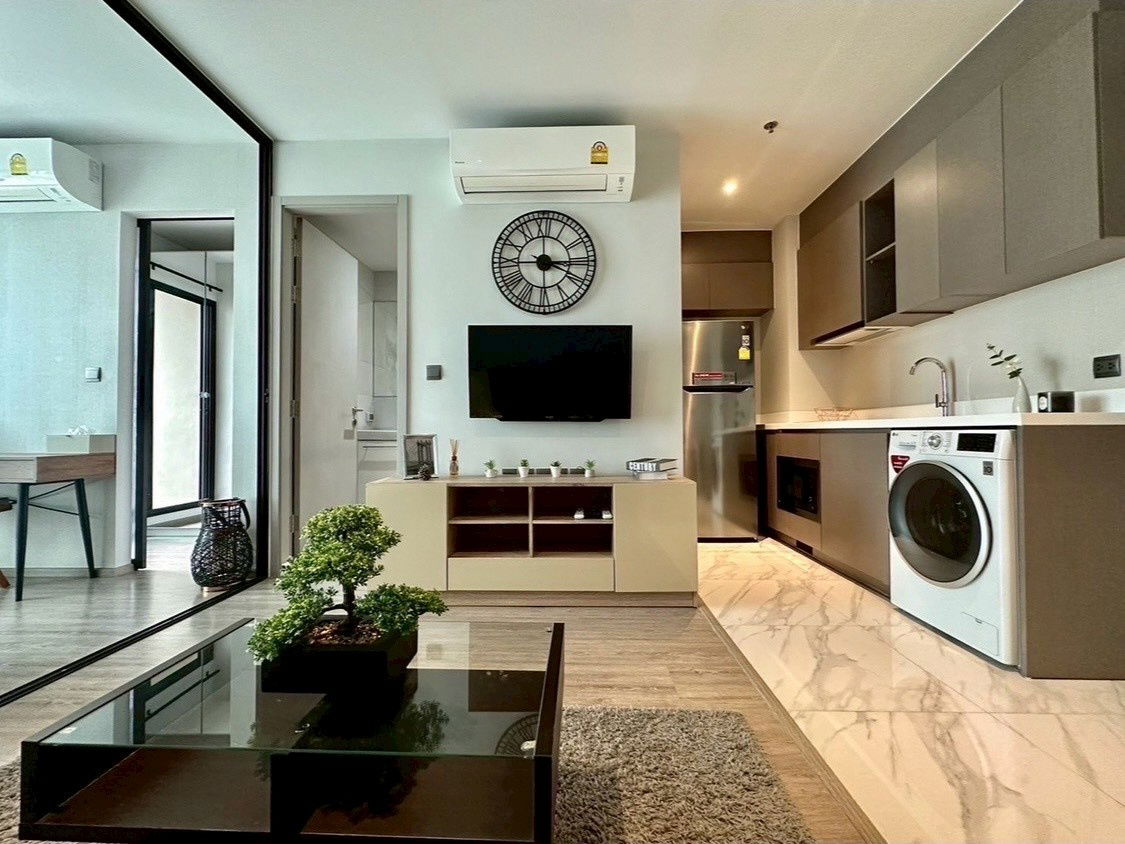 picture Good price! Bed 1 Bath 35 Sqm. Fully furnished - 2/7
