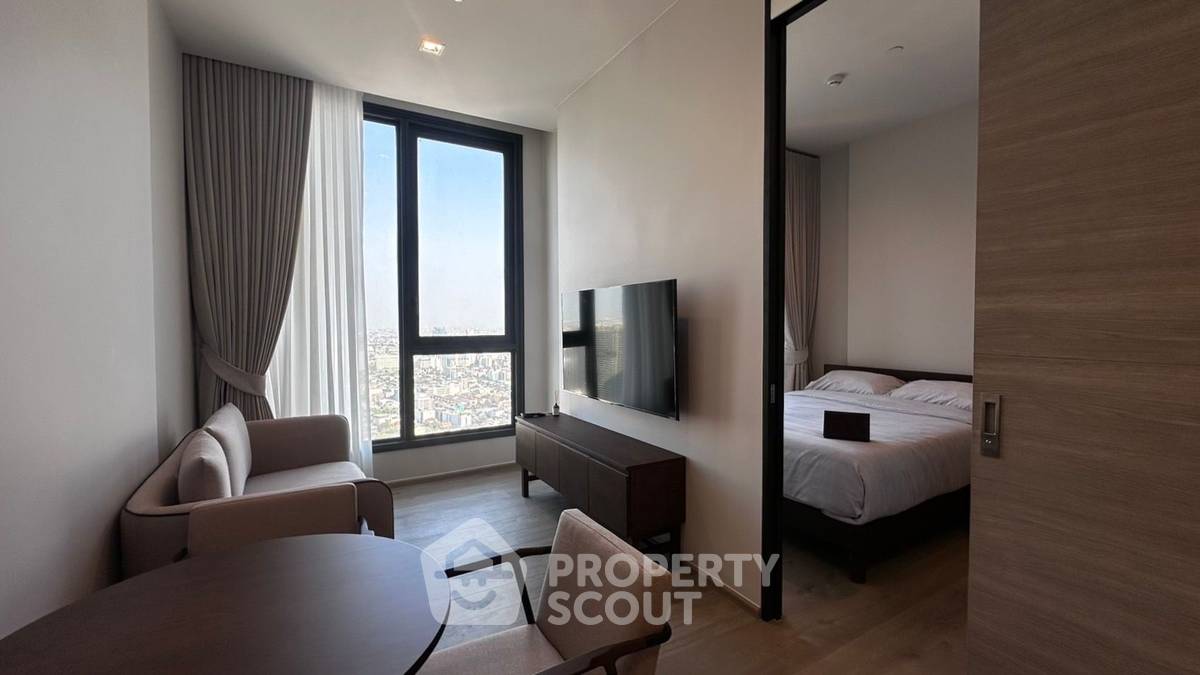 picture 1-BR Condo at The Crest Park Residences near MRT Phahon Yothin (ID 2057967) - 2/6