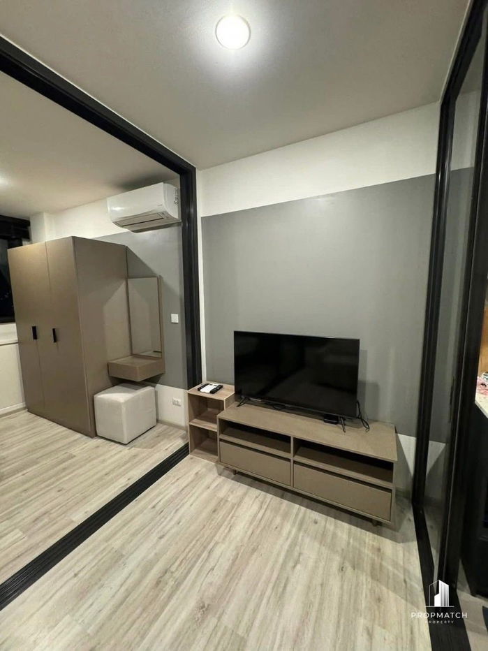 รูป ✨Flash Deal ✨XT Huaikhwang ( 1Bed 1Bath 28SQM.) แต่งครบพร้อมอยู่ !! เพียง 15,000 บาทต่อเดือน Tel.0981315848 @propmatch - รูปที่ 2/7