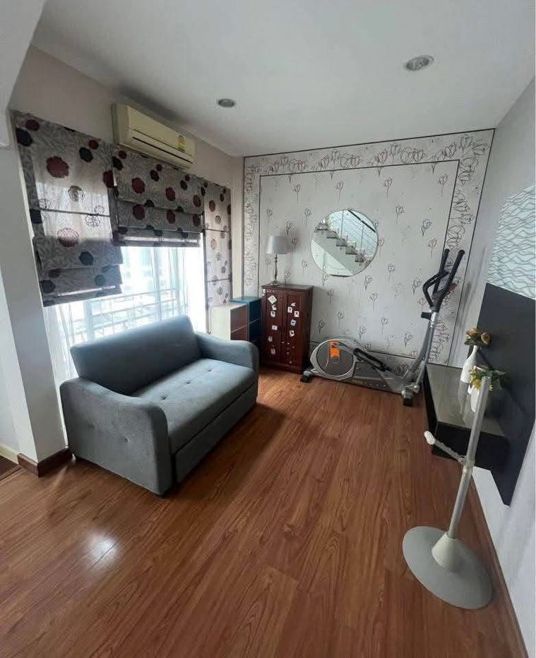 picture House for rent BannKlangMueng Ladprow71 pls call 0996545197 - 15/16