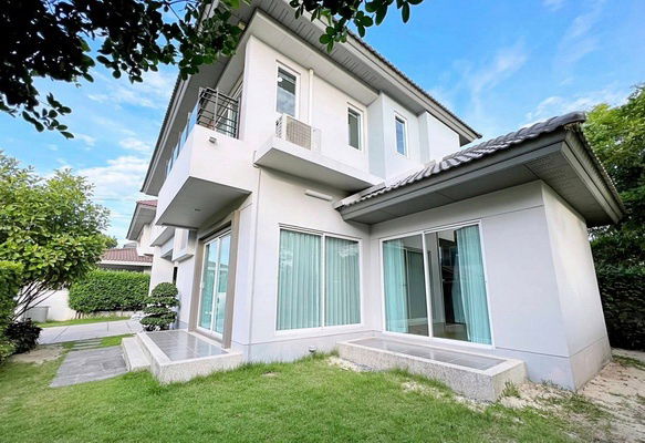 picture FOR RENT LIFE BANGKOK BOULEVARD RANGSIT / 5 bedrooms 3 bathrooms / 69 Sqw. 200 Sqm. **70,000** CLOSE TO FUTURE PARK RANGSIT - 13/15