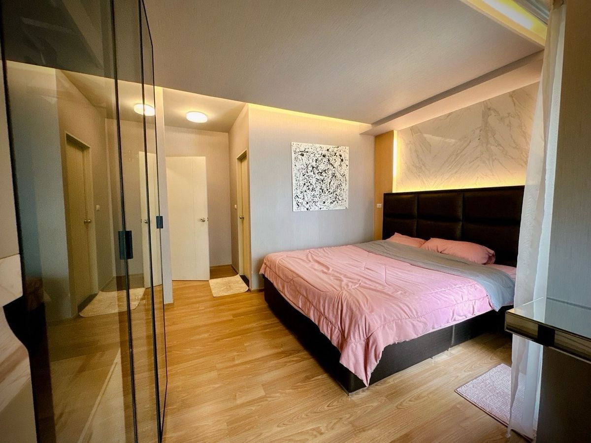 picture For rent 📍 Unio Sukhumvit 72📍 Fully furnished and equipped with electrical appliances, near BTS Bearing - 2/12