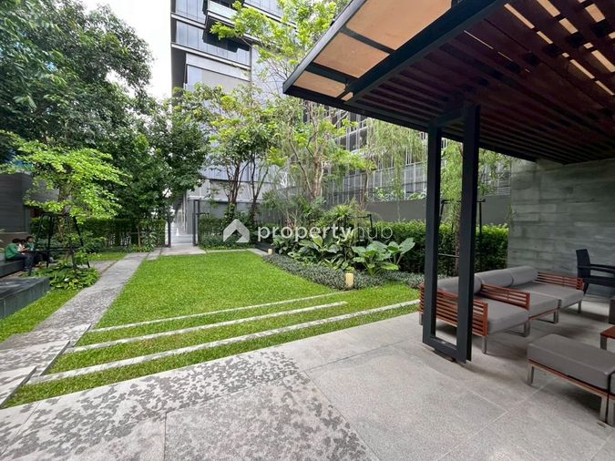 The Bangkok Sathorn