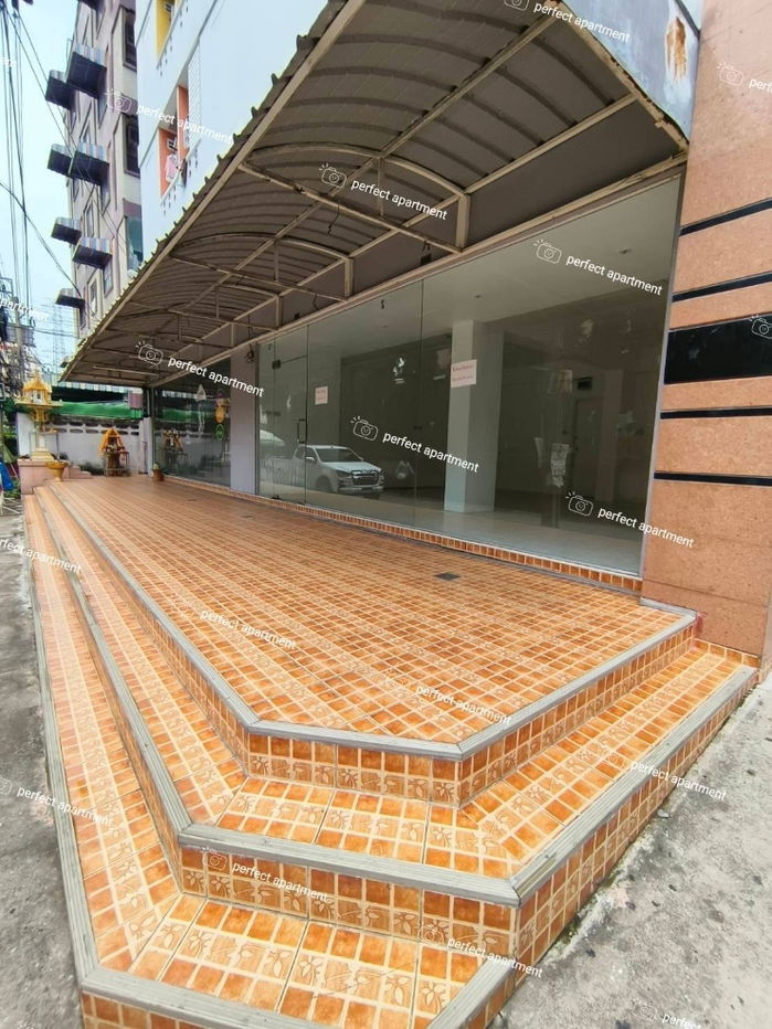รูป พื้นที่ร้านค้าให้เช่าใต้อพาร์ทเม้นท์ - รูปที่ 3/10