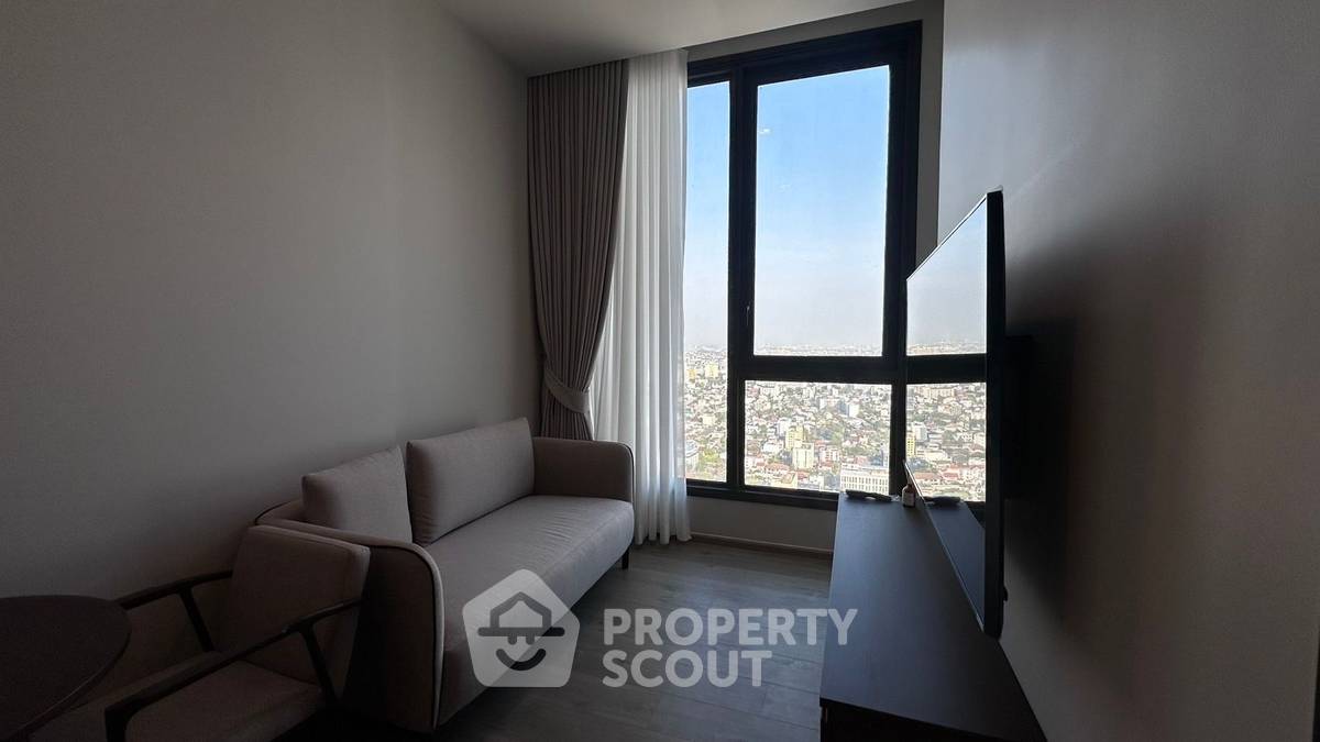picture 1-BR Condo at The Crest Park Residences near MRT Phahon Yothin (ID 2057967) - 3/6