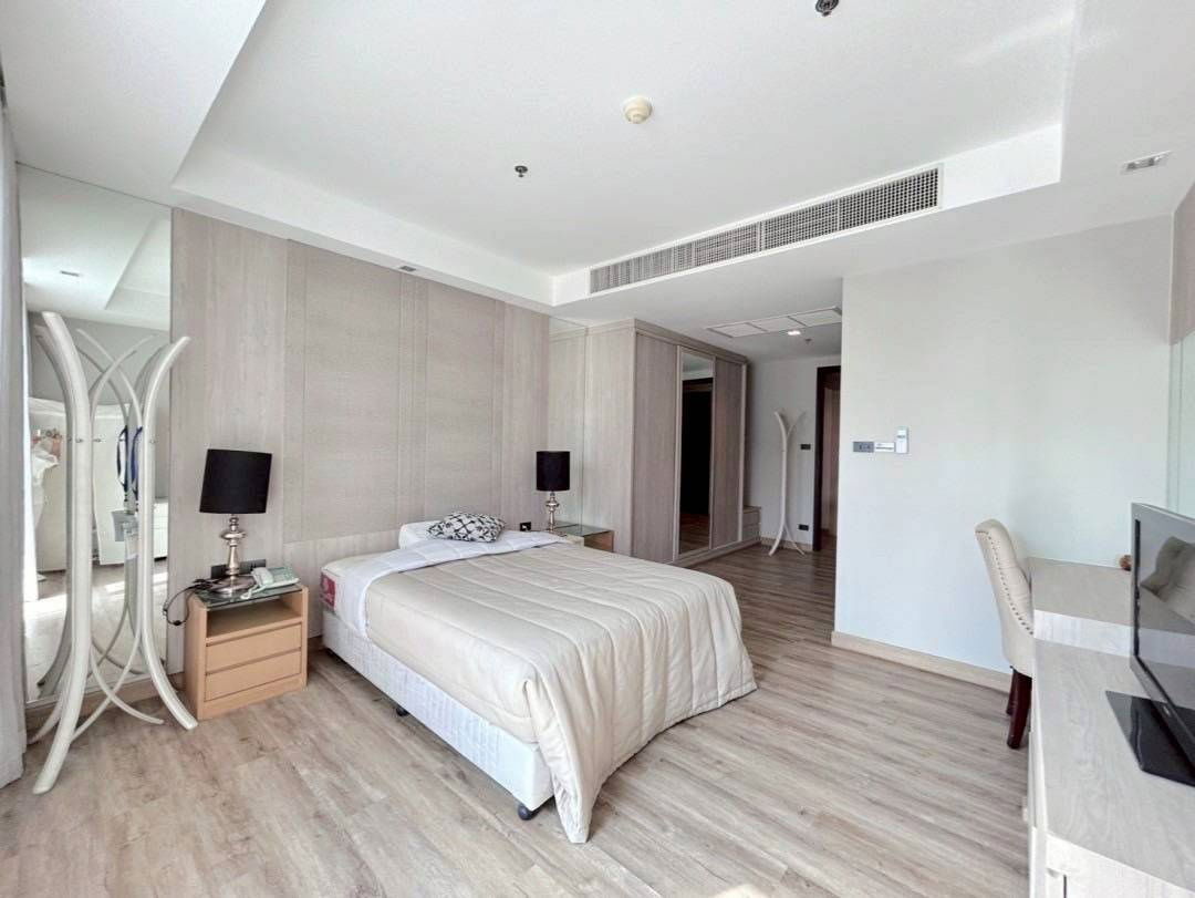 รูป Belgravia Residences (เบลเกรเวีย เรสซิเดนซ์)   4 ห้องนอน 5 ห้องน้ำ ขนาด 295 ตรม ชั้น 4 - รูปที่ 14/19