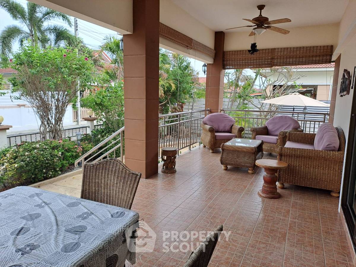 รูป วิลล่า 3-ห้องนอน ใกล้ บ้านศิลปินหัวหิน (ID 2052879) - รูปที่ 9/21