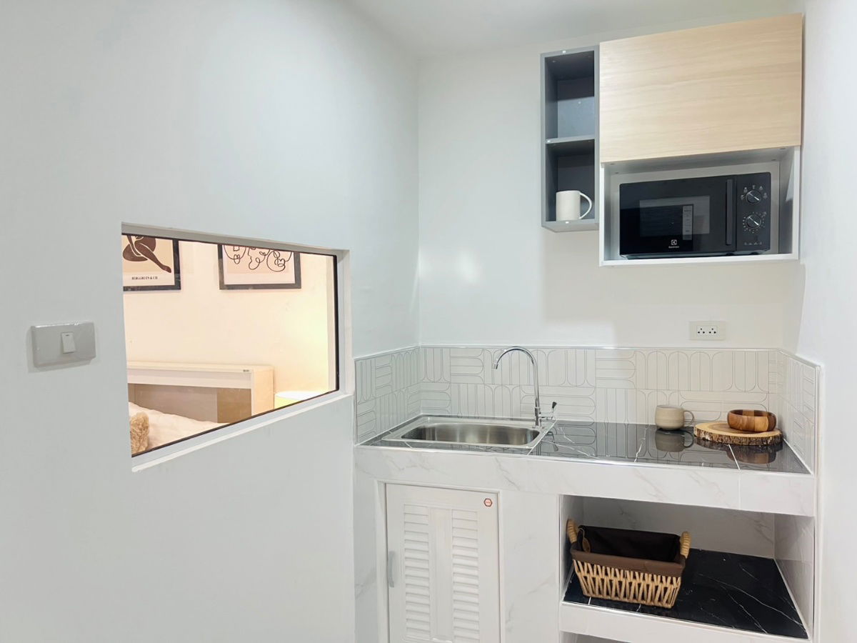 picture For Sale: Lanna Condo 1 Bedroom  1 Bathroom  28 sq.m.  3rd Floor Near Lanna Hospital (ID:1148CS) - 9/11