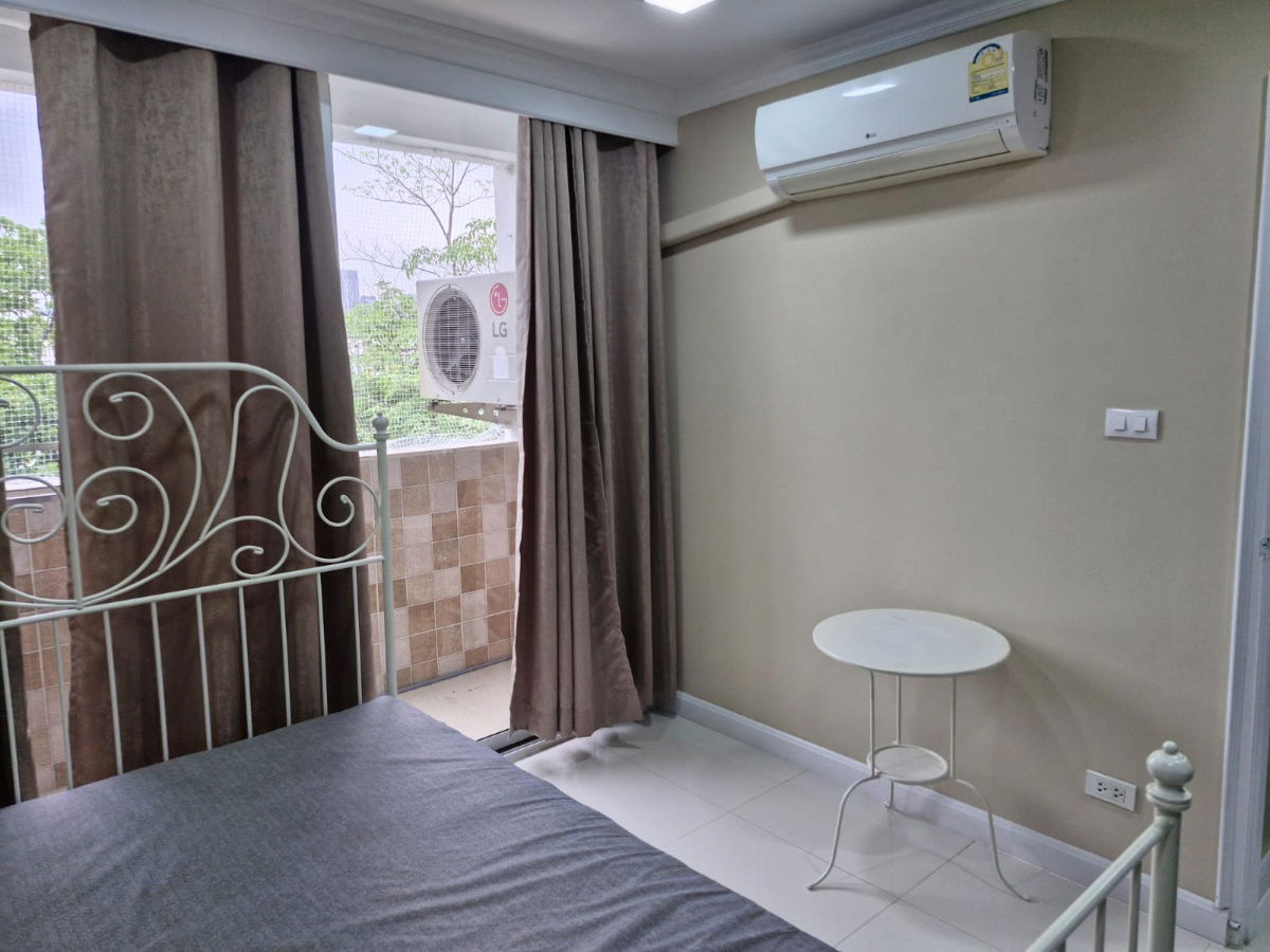 รูป Condo for Rent DS Tower 2 Sukhumvit Soi 39 3 Bedrooms 150 Sq 7 Floor  - รูปที่ 17/32