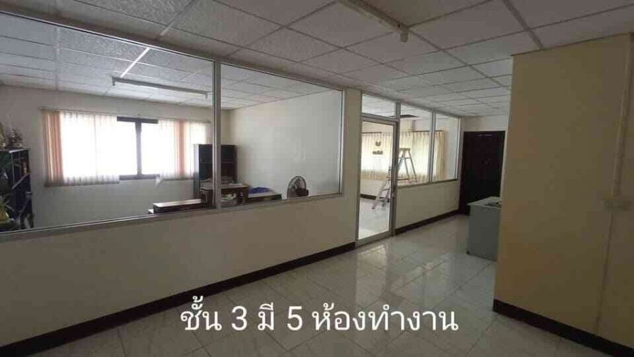 รูป ปลดล็อกศักยภาพทางธุรกิจของคุณ: อาคารพาณิชย์ 4 ชั้น ทำเลทองติดถนนซุปเปอร์ฯ เชียงใหม่ - รูปที่ 10/15