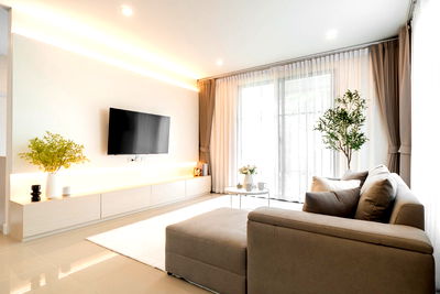 Houses for rent : Setthasiri                     Pattanakarn 