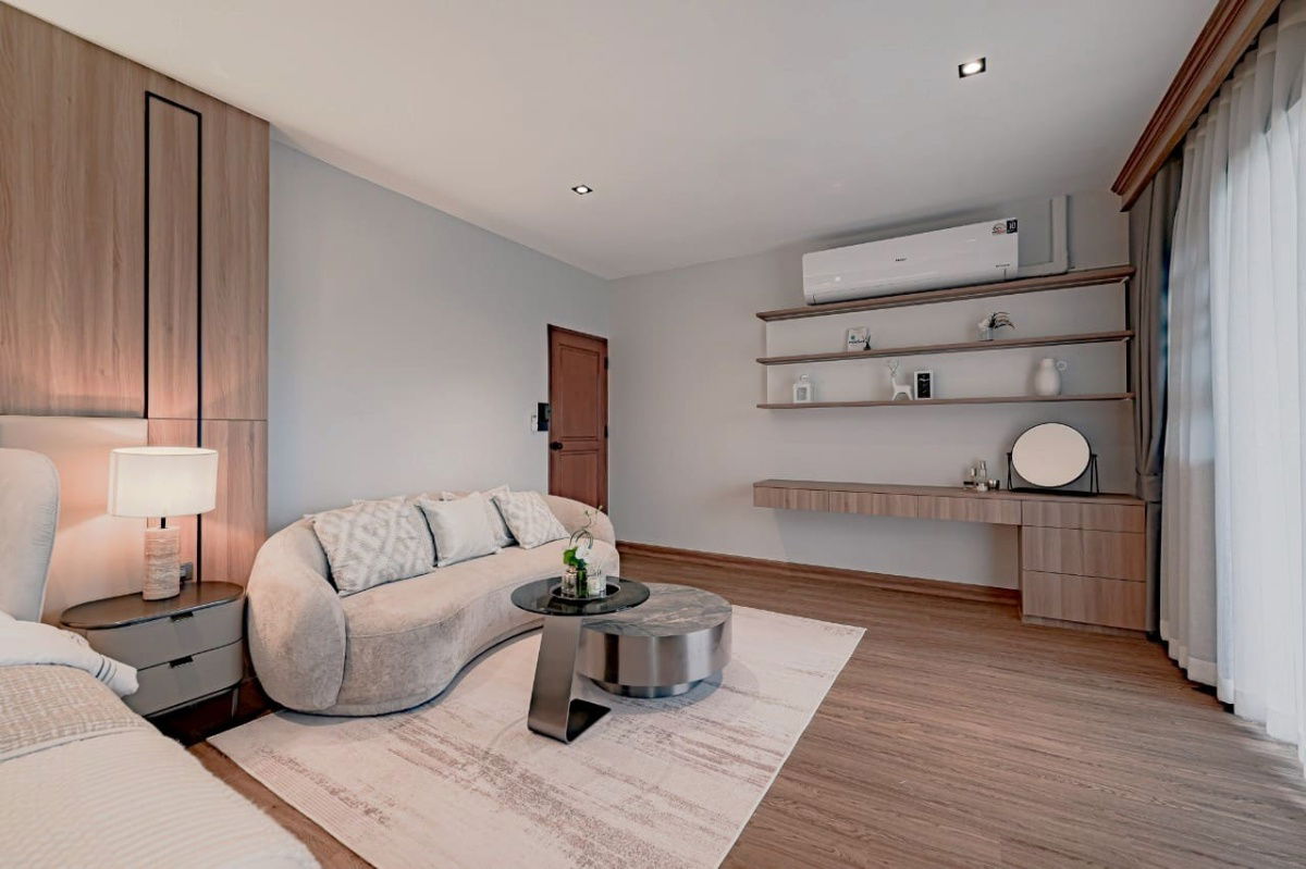 picture For Sale House New Renovate  New Renvate Sukhumvit 101 (BTS Punnawithi)  - 11/16