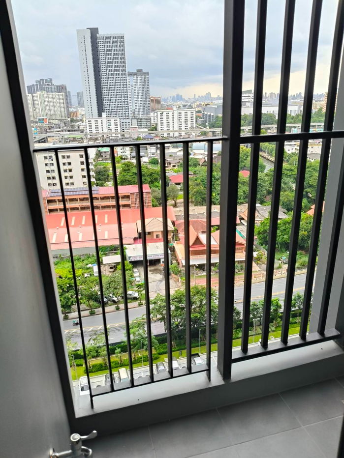 รูป ให้เช่า ห้องใหม่!!คอนโด เดอะ ลิฟวิ่น รามคำแหง อาคาร 1 ชั้น 16 สตูดิโอ ขนาด 23 ตรม ใกล้ The Mall บางกะปิ - รูปที่ 16/17