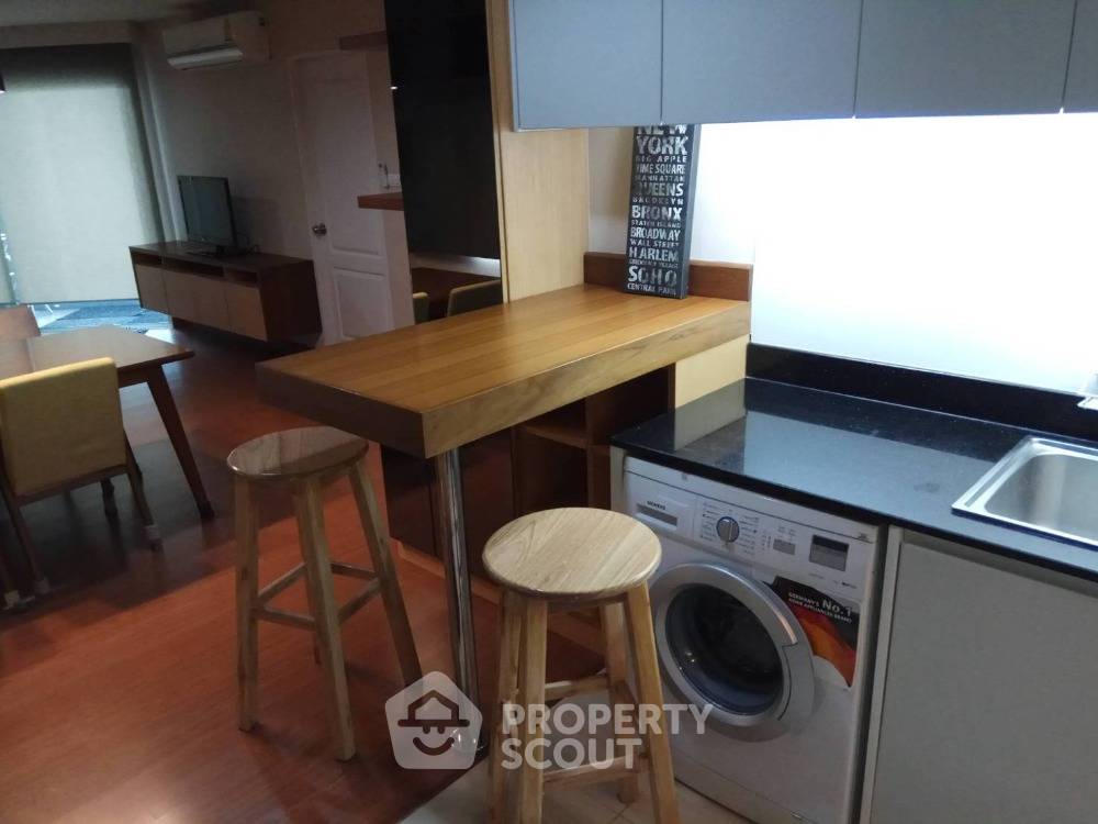 picture 2-BR Condo at Belle Grand Rama 9 near MRT Phra Ram 9 (ID 849497) - 4/9