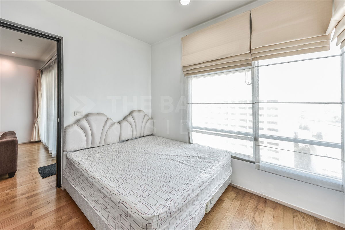 picture The Madison Condominium Sukhumvit 41 💥 New in! Spacious on the main Sukhumwit-Phrompong, Near BTS Phrompong - 7/16