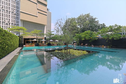 ห้องรีโนเวทใหม่ วิวสวย ที่ ✨ The Emporio Place ✨ใกล้ BTS พร้อมพงษ์