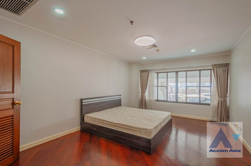 picture 🔼🔽 AccomA 📩 Duplex Condo,Huge Terrace,Private Swimming Pool 3 BR Condominium @Le Raffine Sukhumvit 24 (24308) - 9/20